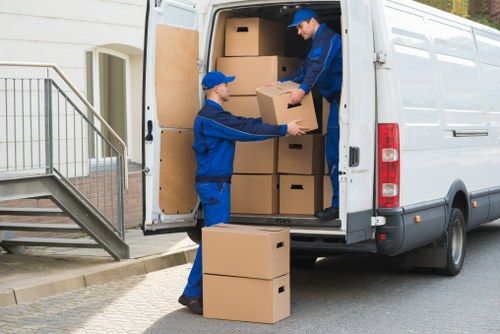 Local truck loading for furniture and boxes in Camden