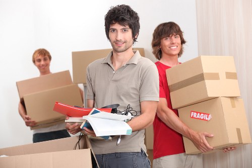 Local moving support for flats and businesses in Camden