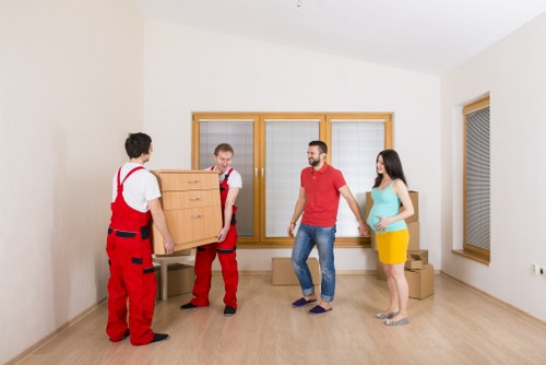 Local moving truck option for Camden house and office moves