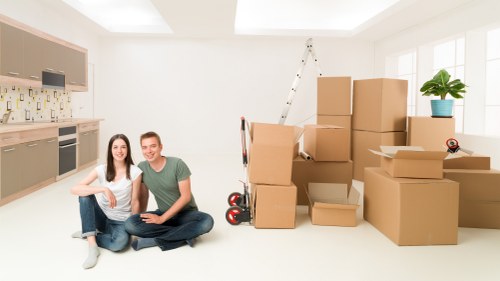 Packing checklist and storage planning for Camden customers